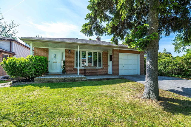 57 Bledlow Manor Drive