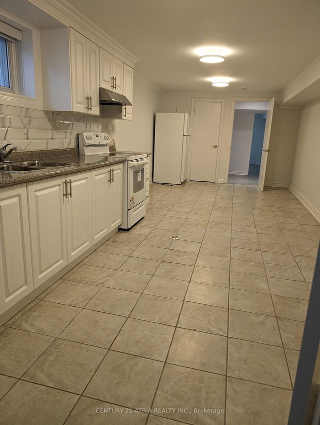 Bsmt - 100 Crockamhill Drive