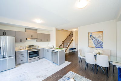 38 Senay Circ, Clarington - Courtice image-0-2