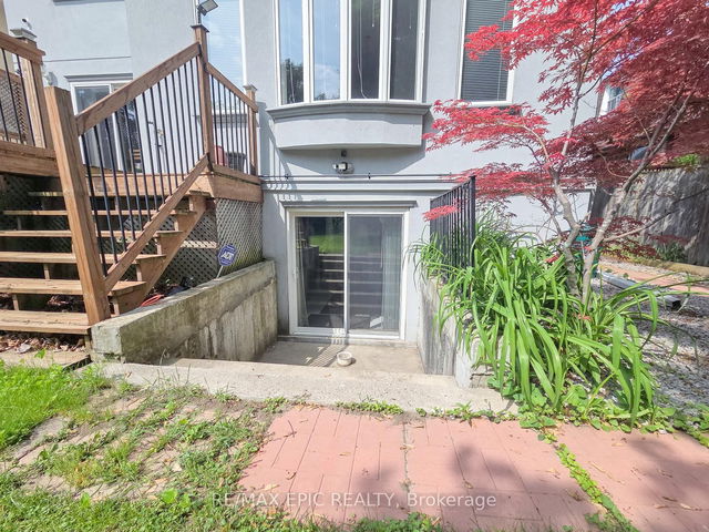 Lower - 55B Bethune Boulevard