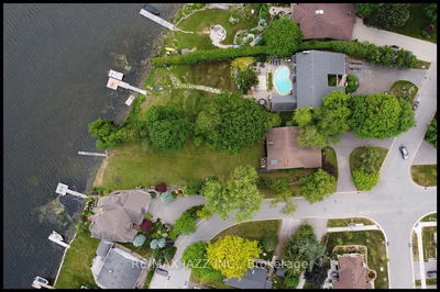447 Lakeshore Dr, Scugog - Port Perry image-0-1