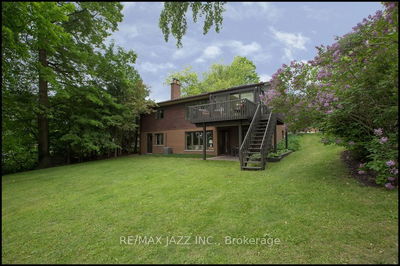 447 Lakeshore Dr, Scugog - Port Perry image-0-4