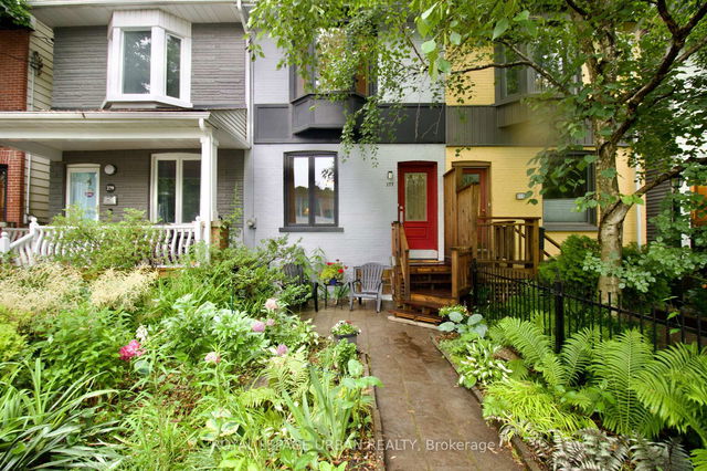 277 Booth Avenue