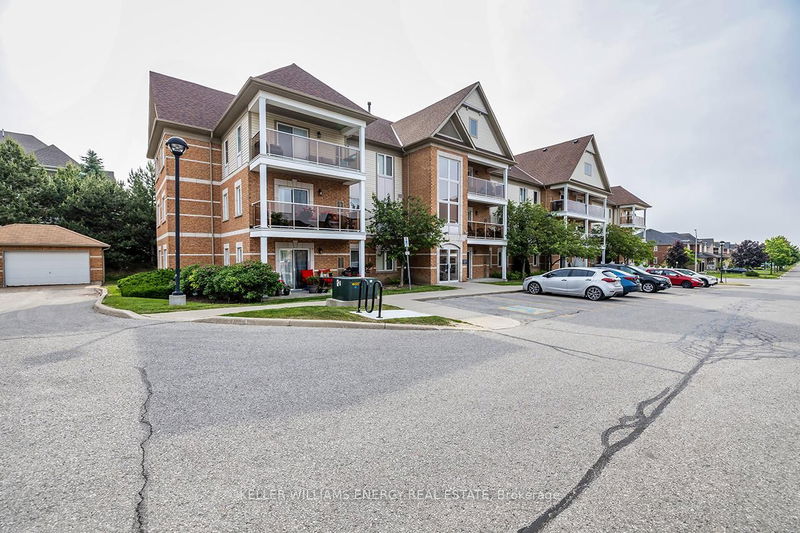 Unit 302 — 120 Aspen Springs Dr, Clarington - Bowmanville image-0-0
