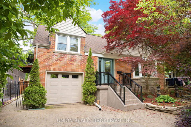120 Scarboro Crescent