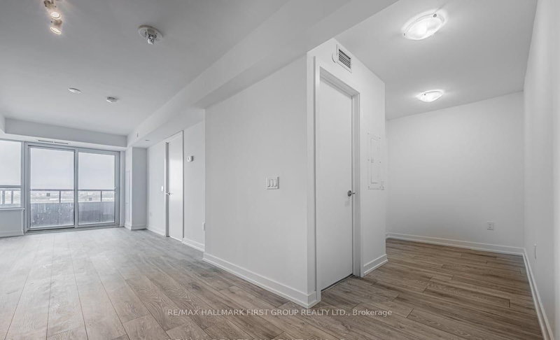 Room1