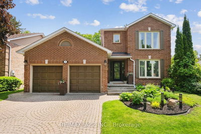 19 Valleycrest Dr, Clarington - Courtice image-0-2