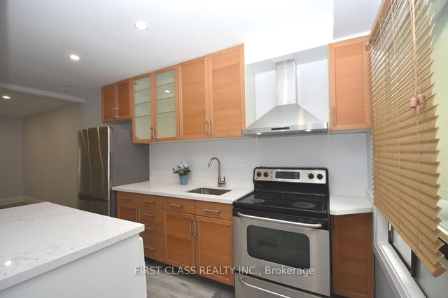 Main - 133 Coxwell Avenue