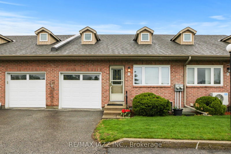 Unit 7 — 234 Water St, Scugog - Port Perry image-0-0