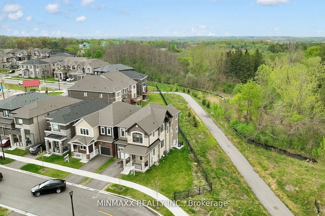 3050 Hollyberry Trail