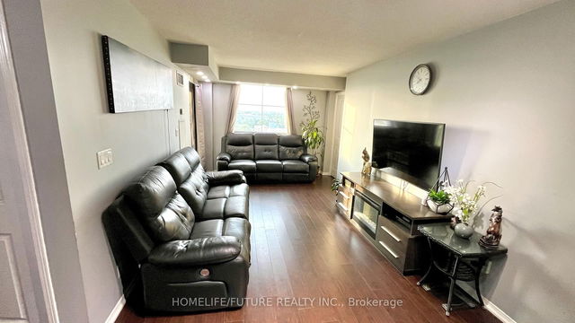 11M - 6 Rosebank Drive