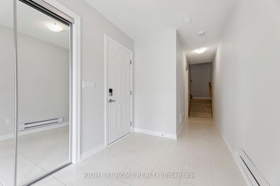 1055 Honeycomb Path, Oshawa - Kedron image-0-1