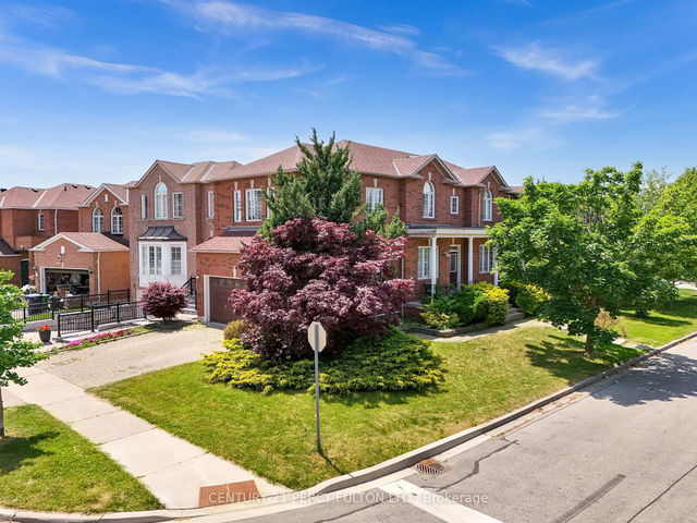 66 Moreau Trail