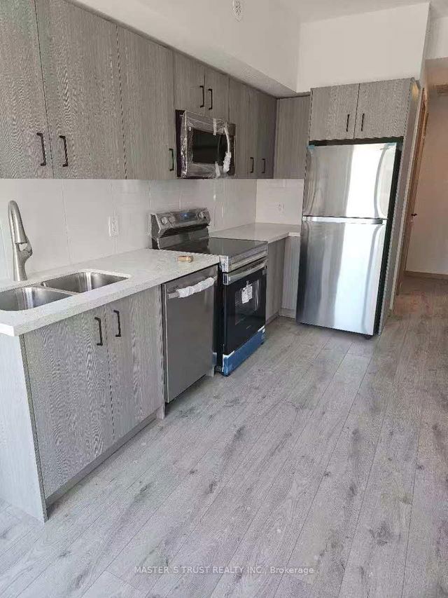 C1- 306 - 3423 Sheppard Avenue E