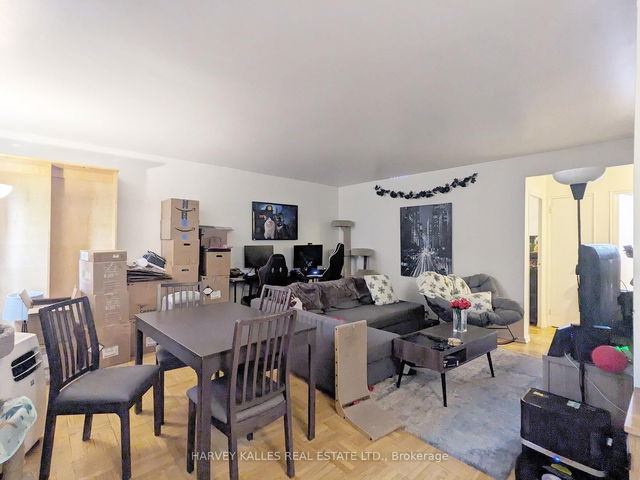 201 - 1751 Victoria Pk Avenue