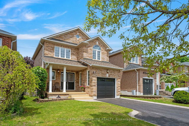 6 Lurosa Crescent