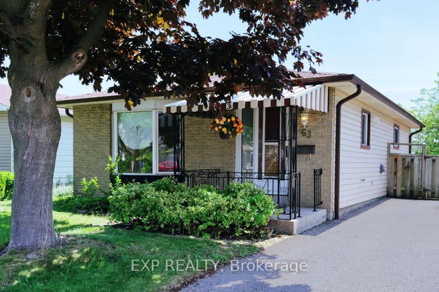 63 Swanston Crescent