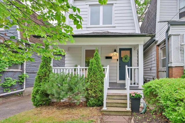 208 Oak Park Avenue