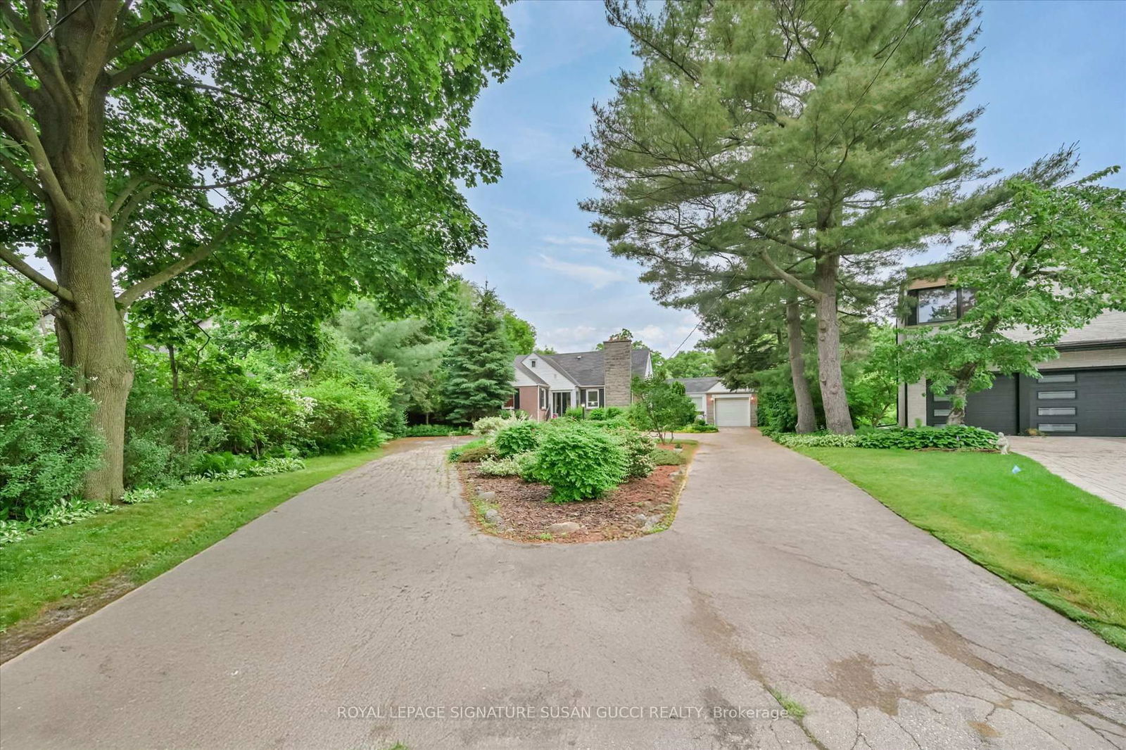 Property at 1 Glenshaw
