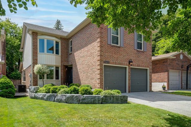 1220 Fieldstone Circle