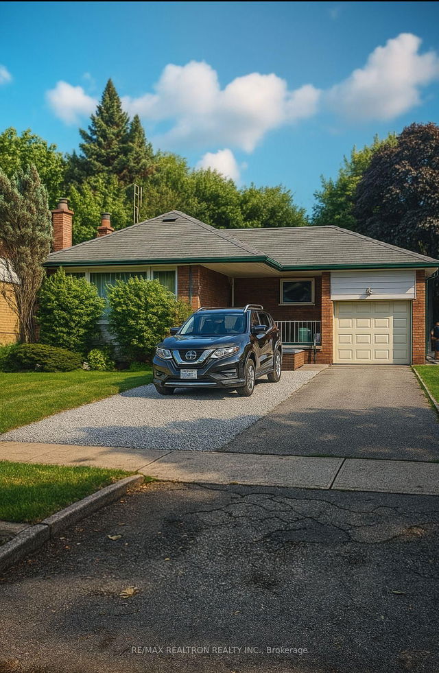 Bsmt - 25 Rossander Court