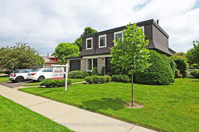 51 Prince Philip Boulevard