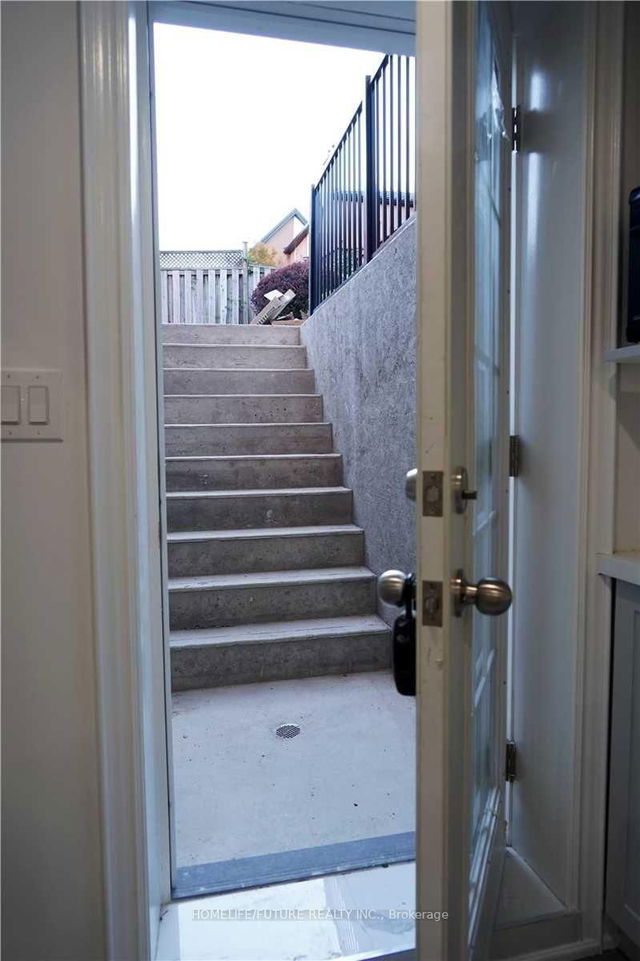 56 Rotherglen Road