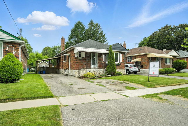 300 Cadillac Avenue S