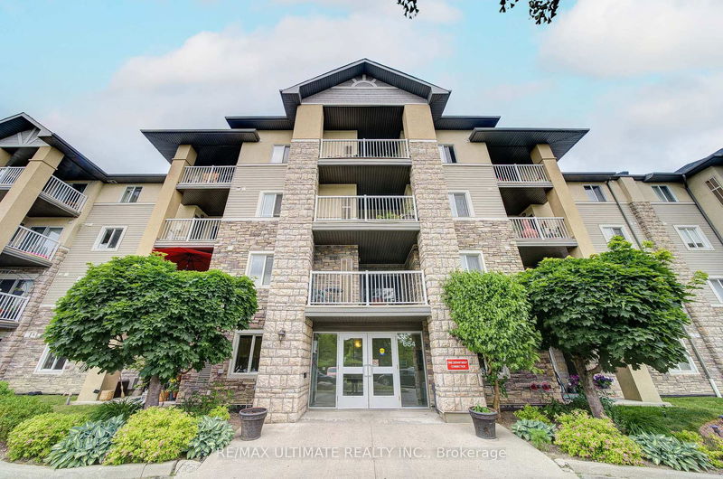 Unit 326 — 684 Warden Ave, Toronto - Clairlea-Birchmount image-0-0