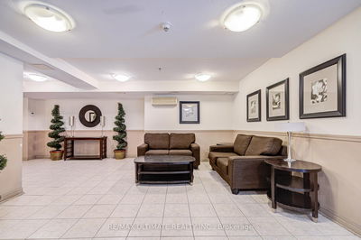 Unit 326 — 684 Warden Ave, Toronto - Clairlea-Birchmount image-0-2