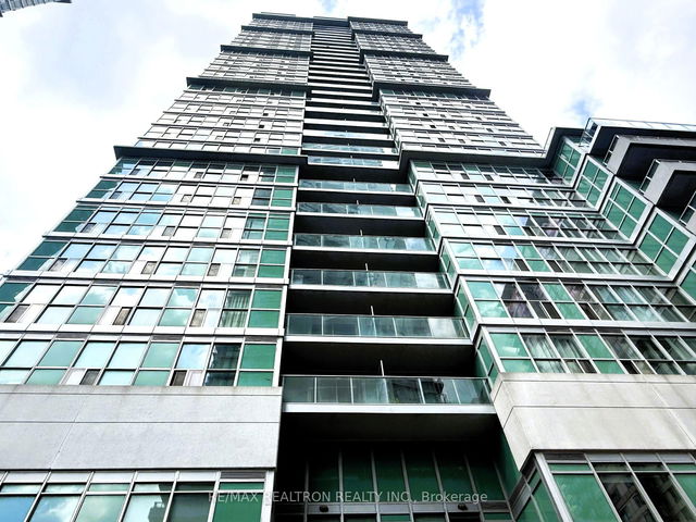 1002 - 70 Town Centre Court
