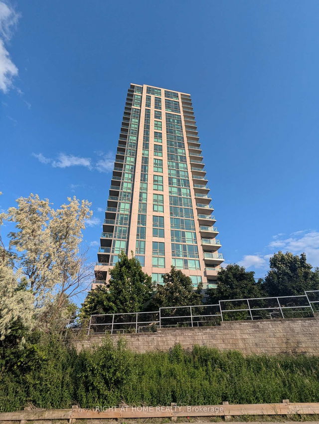 302 - 88 Grangeway Avenue