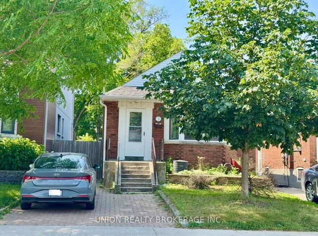 Main - 3 Gowan Avenue