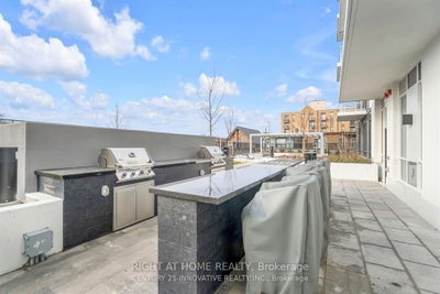 Unit 518 — 286 Main Street — more photos