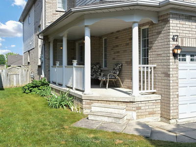 47 Thames Dr, Whitby - Rolling Acres image-0-3