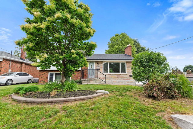 569 Gibbons Street