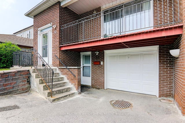 52 Baylawn Drive