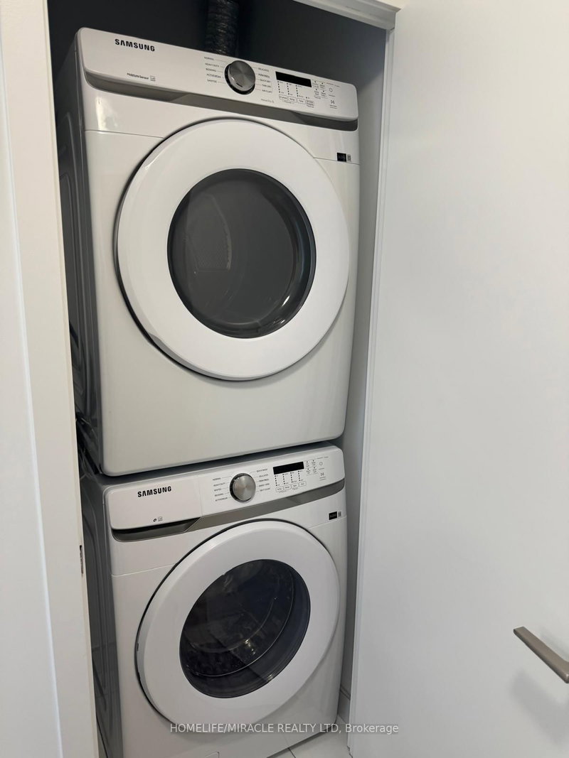 2110 - 1455 Celebration Dr, Pickering, L1W 0C3 | Image 3