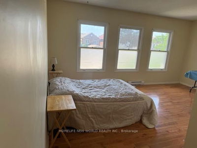112 New Forest Sq, Toronto - Steeles image-0-2