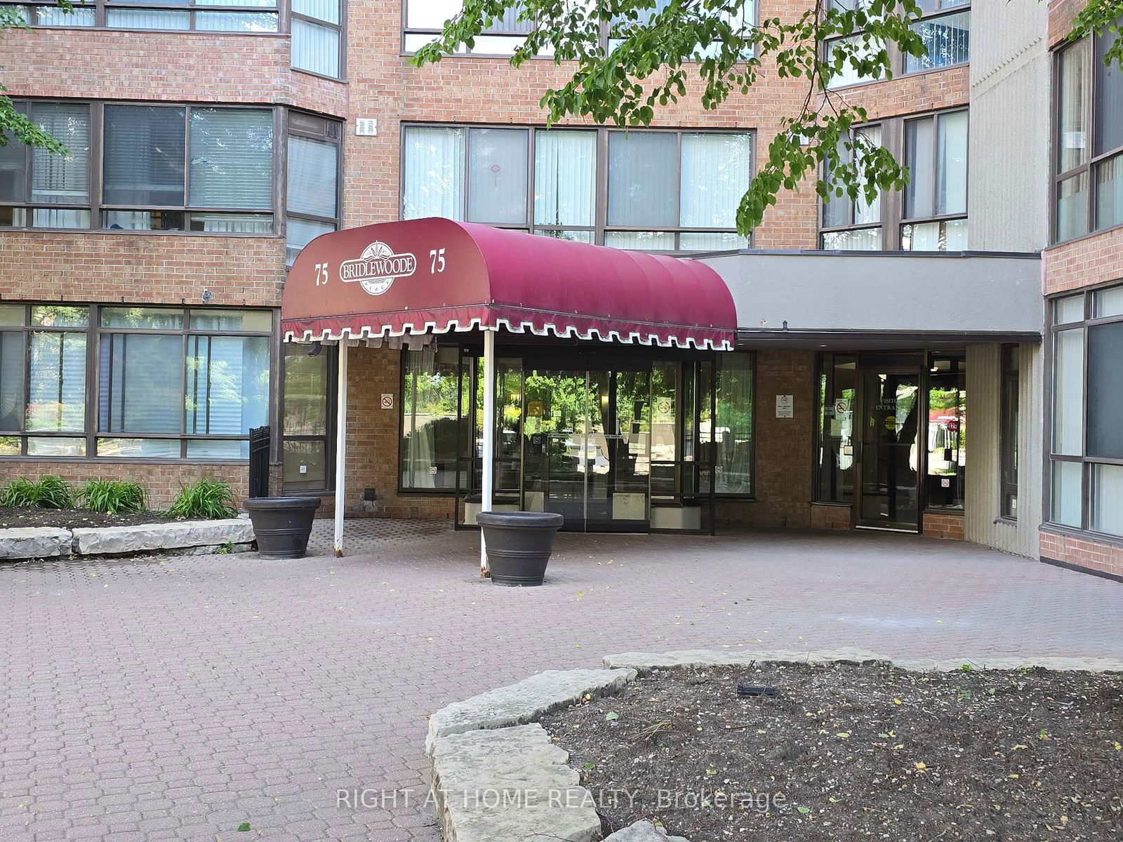 Condo for sale at 119-75 Bamburgh Circle, Toronto, Ontario, M1W 3W1 - Steeles - MLS: E12242858