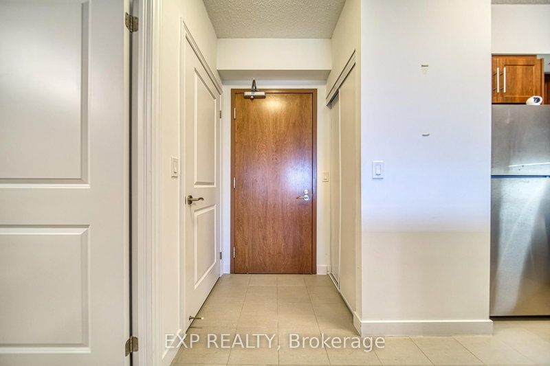 707 - 1038 Mcnicoll Ave, Toronto, M1W 0A4 | Image 3