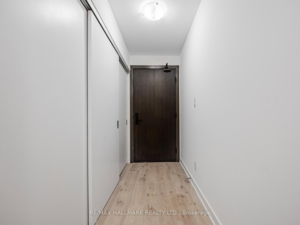 322 - 2799 Kingston Road 3