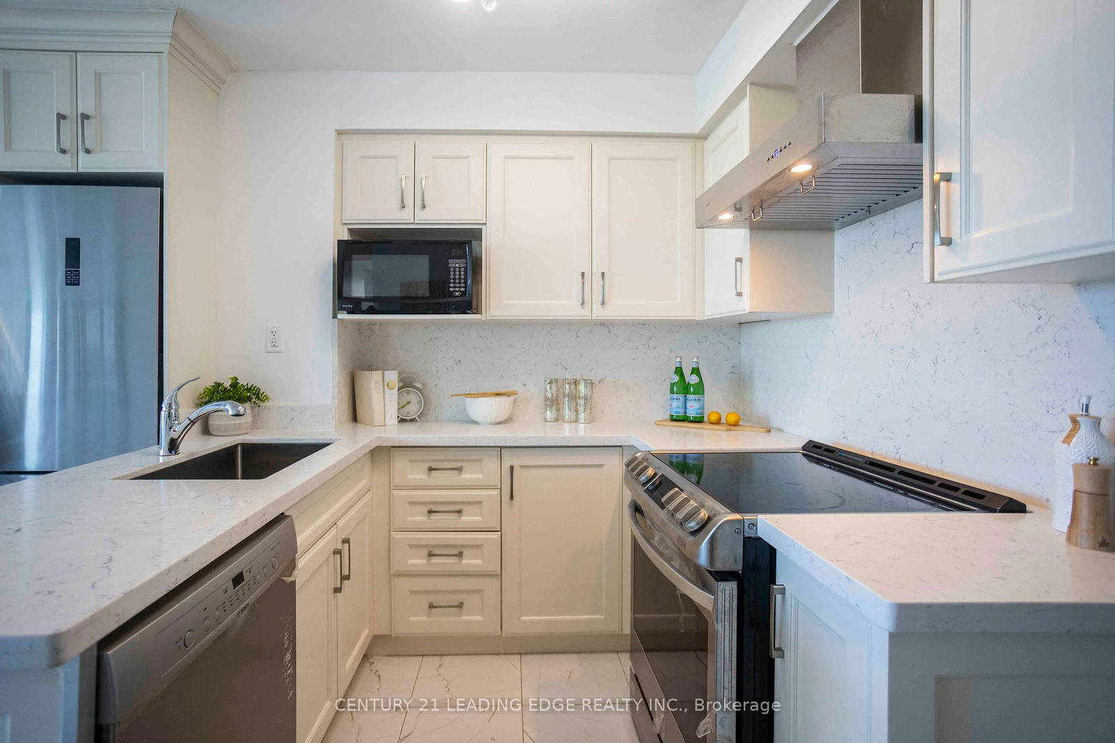 Condo for sale at 2112-38 Lee Centre Drive, Toronto, Ontario, M1H 3J7 - Woburn - MLS: E12249599