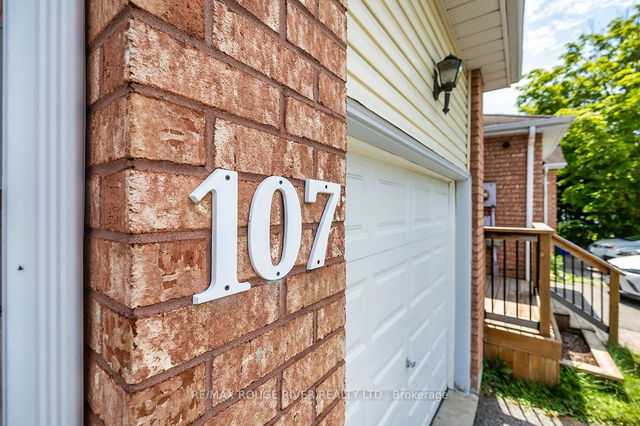 107 Galbraith Court