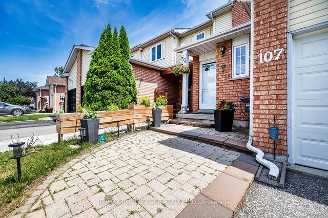 107 Galbraith Court