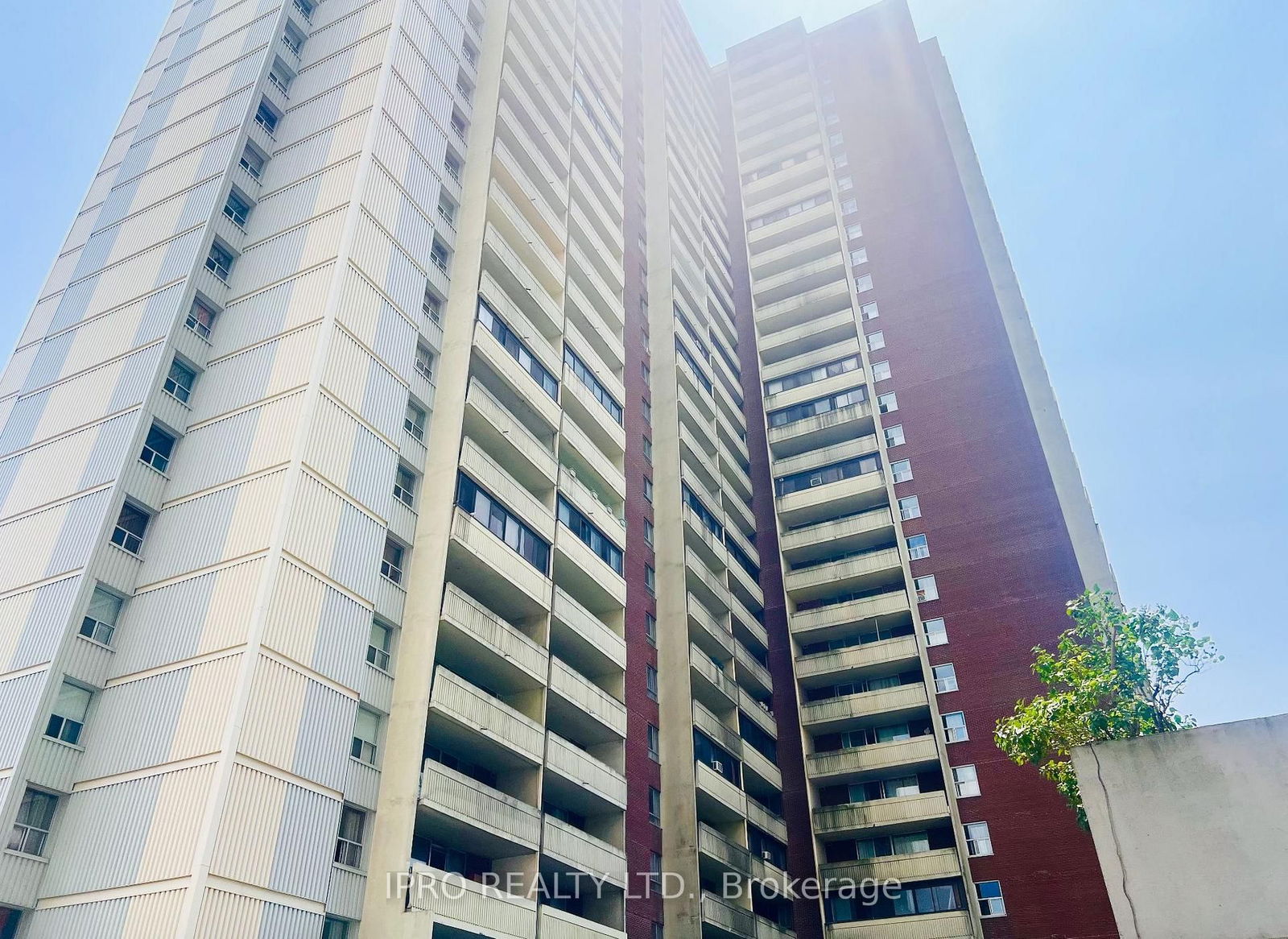 Condo for sale at 2418-5 Massey Square, Toronto, Ontario, M4C 5L6 - Crescent Town - MLS: E12251868