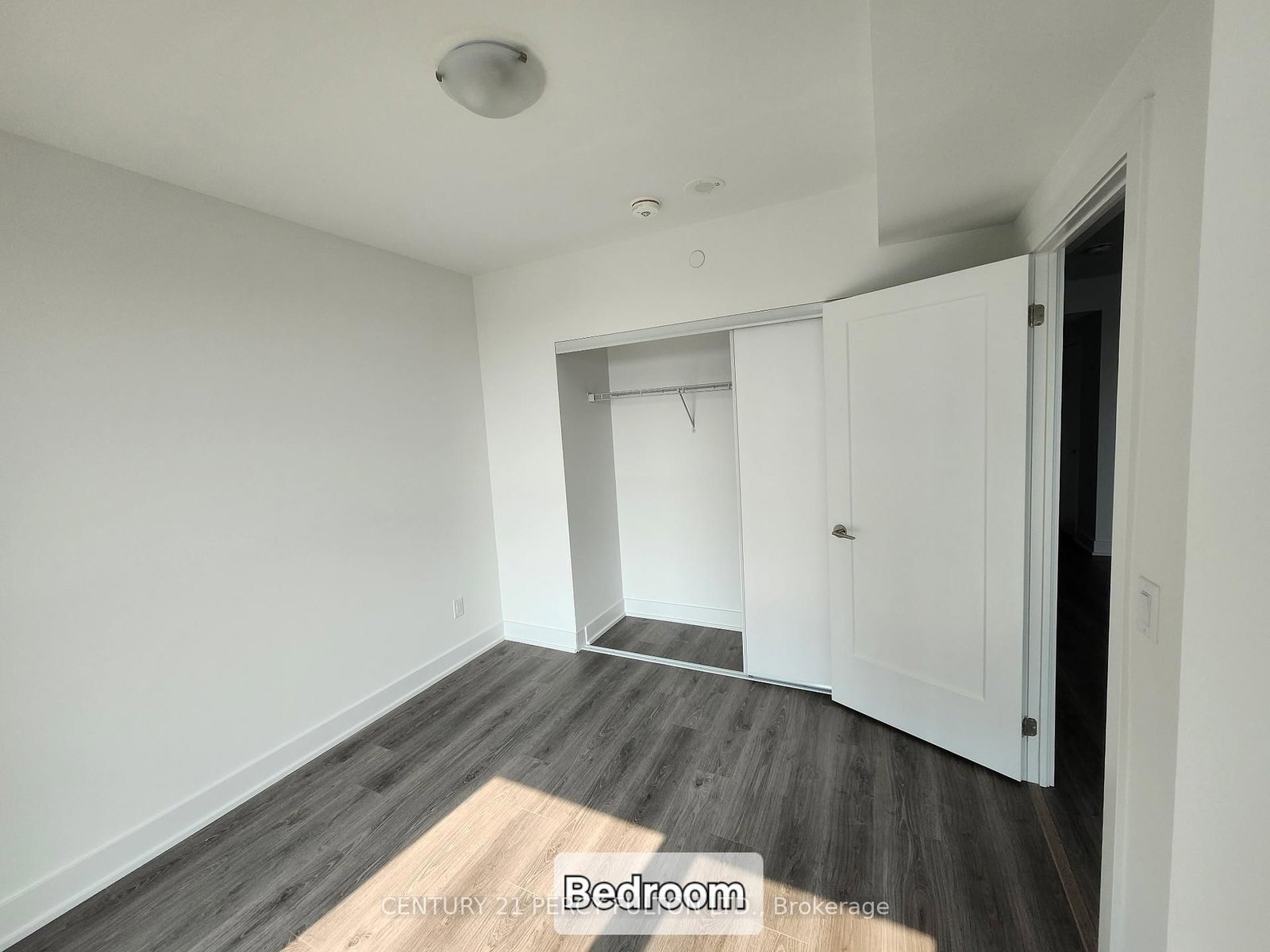 2545 Simcoe Street N, Unit 1413 - Photo 14