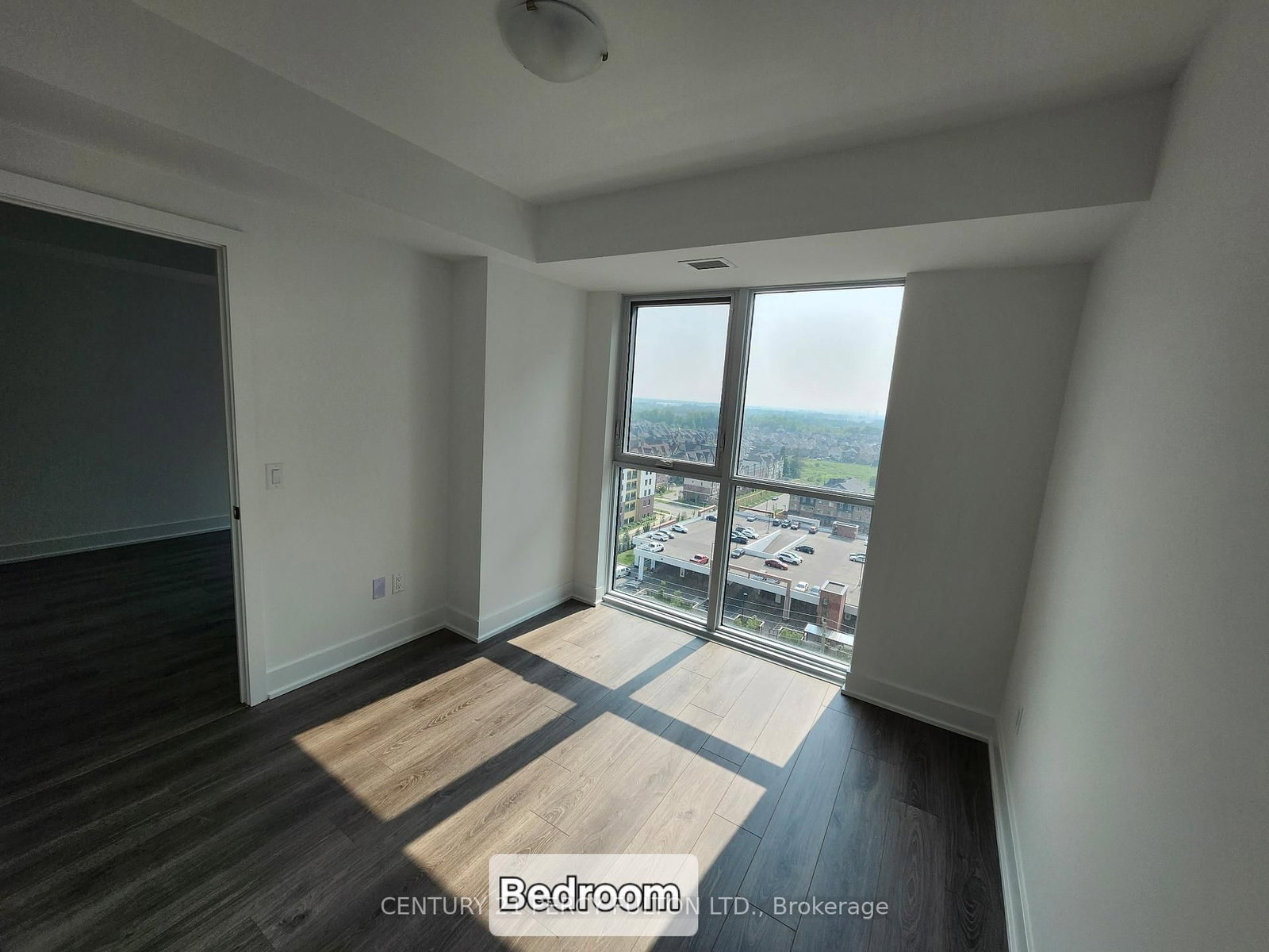 2545 Simcoe Street N, Unit 1413 - Photo 18