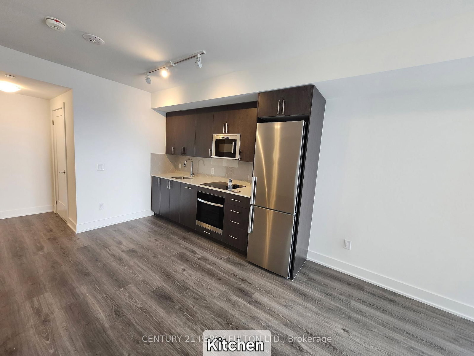 2545 Simcoe Street N, Unit 1413 - Photo 9