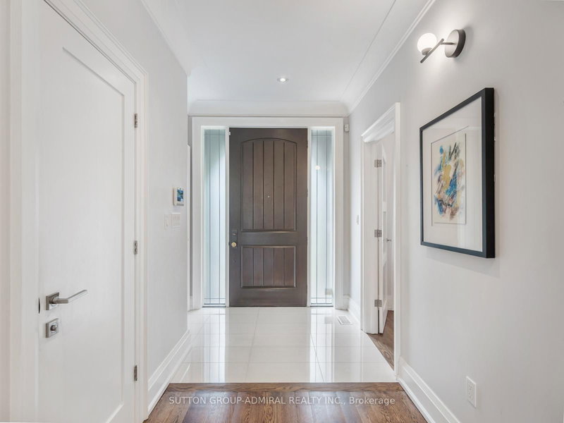 1 Dustan Cres, Toronto, M4J 4G4 | Image 2